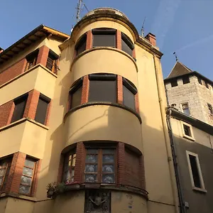 https://appartement-familial-3-chambres-centre-proche-lot.midi-pyreneeshotels.com