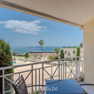 https://studio-vue-mer-et-piscine.fr-provencehotel.com